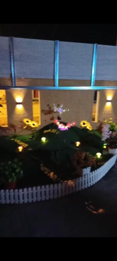 Ns Private Pool Tanah Merah (Kelantan)